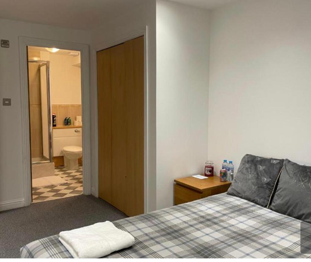 Holiday Apartment In Old Town エディンバラ エクステリア 写真